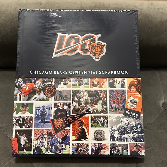 NWT Chicago Bears Centennial Scrapbook - Picture 8 of 8